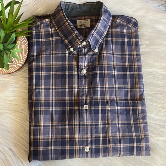 j.crew • plaid button down shirt - Picture 8 of 8